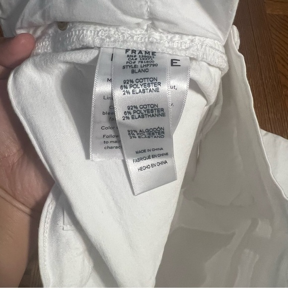 NEW Frame Le High Flare Jeans in White Sz 31 Retro 70s Inspired Style Boho - Picture 8 of 16